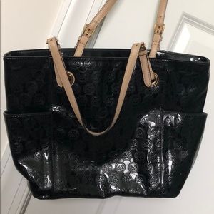 Michael Kors used black purse